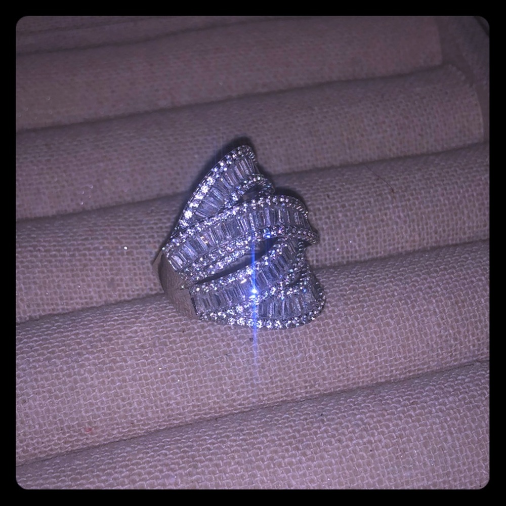 Sterling silver CZ layered ring - size 8